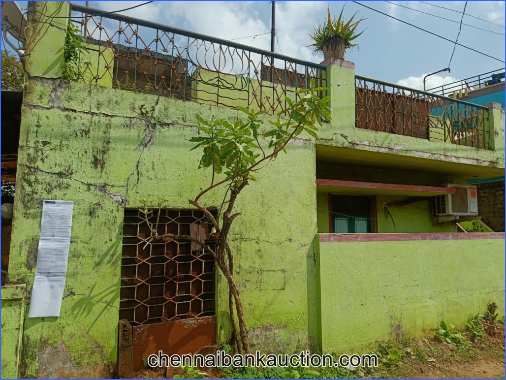 e-Auction Land with Building Sale in Puzhal