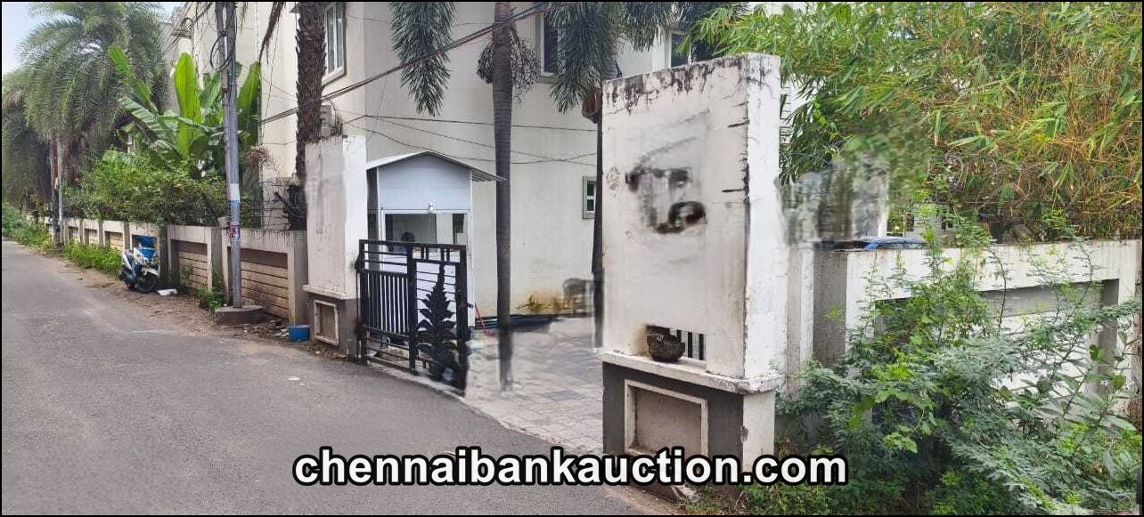 Bank Auction Land with Building For Sale in Karapakkam