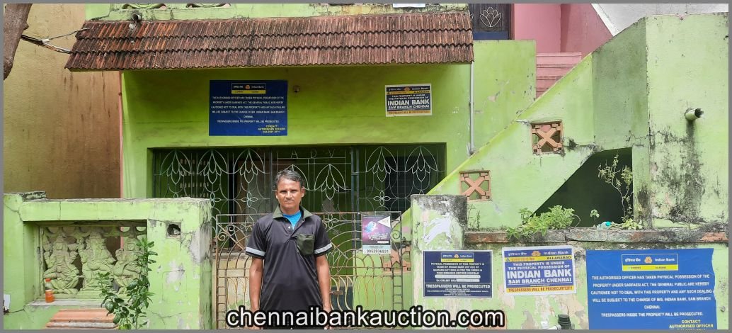 Auction Land and Building Sale in Paruthipattu