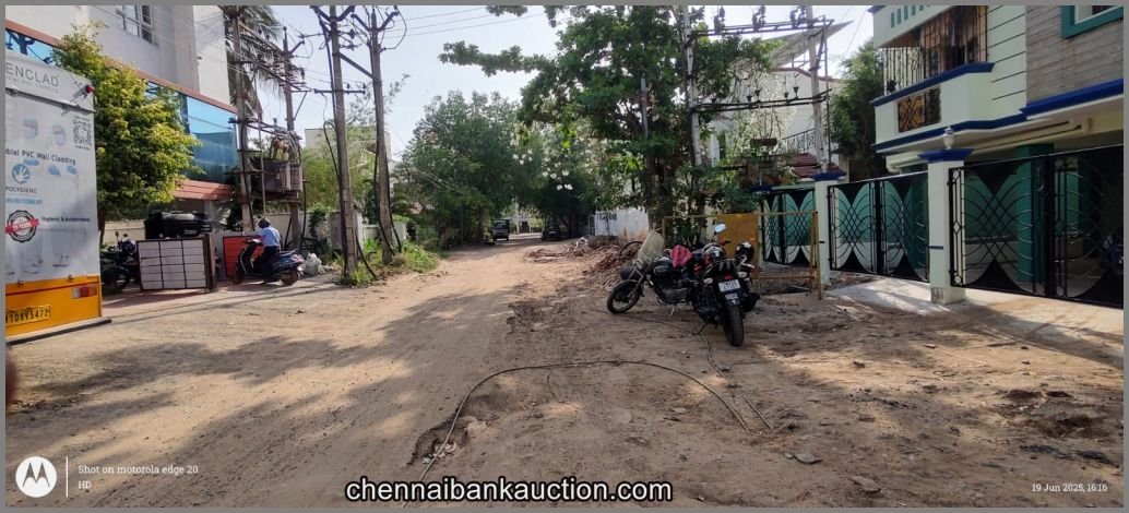 Bank Auction Flat Sale in Neelankarai (7)