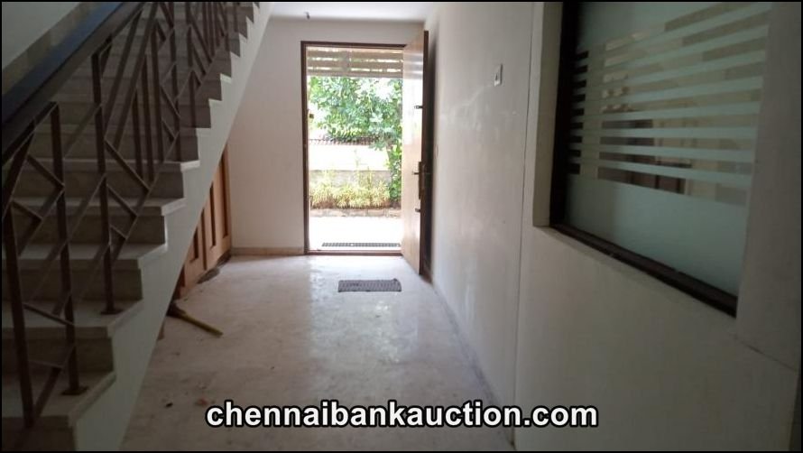 Bank Auction Villa For Sale in Uthandi