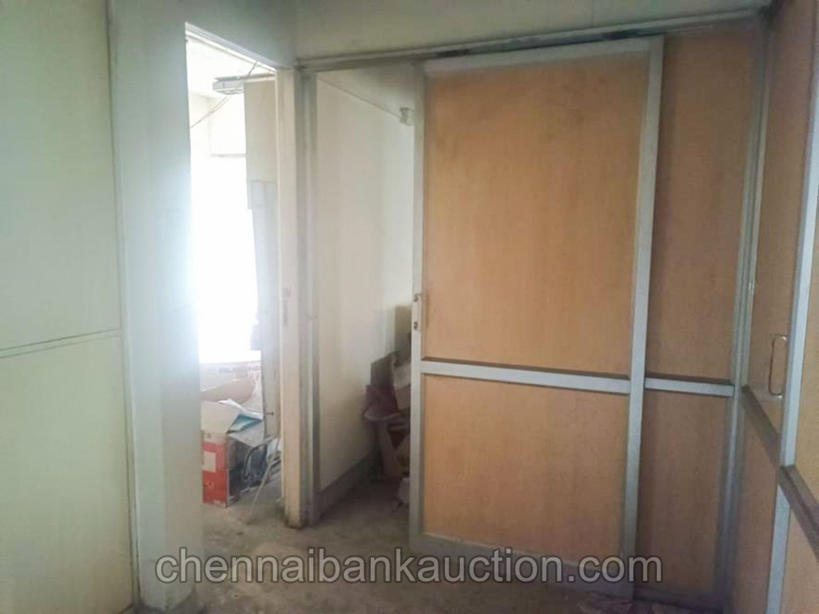 Bank Auction Commercial Building Sale in Teynampet (10)