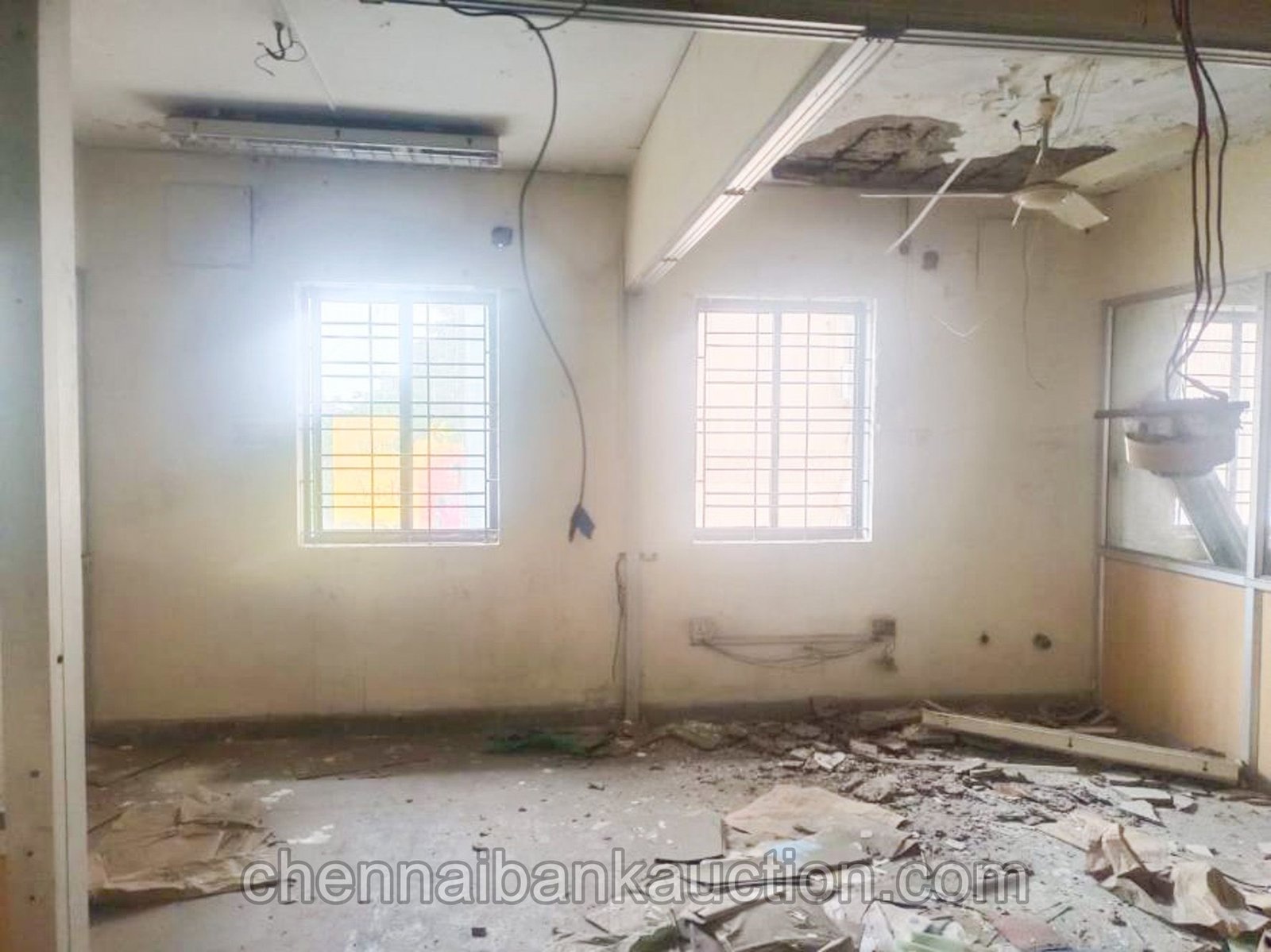 Bank Auction Commercial Building Sale in Teynampet (14)