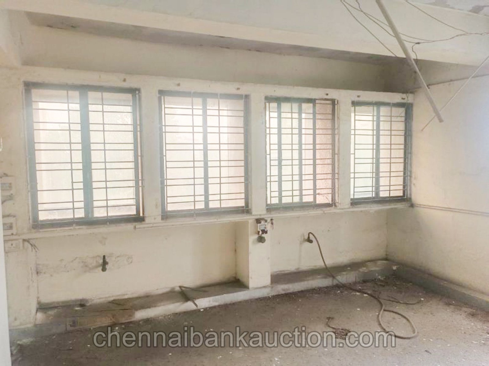 Bank Auction Commercial Building Sale in Teynampet (16)