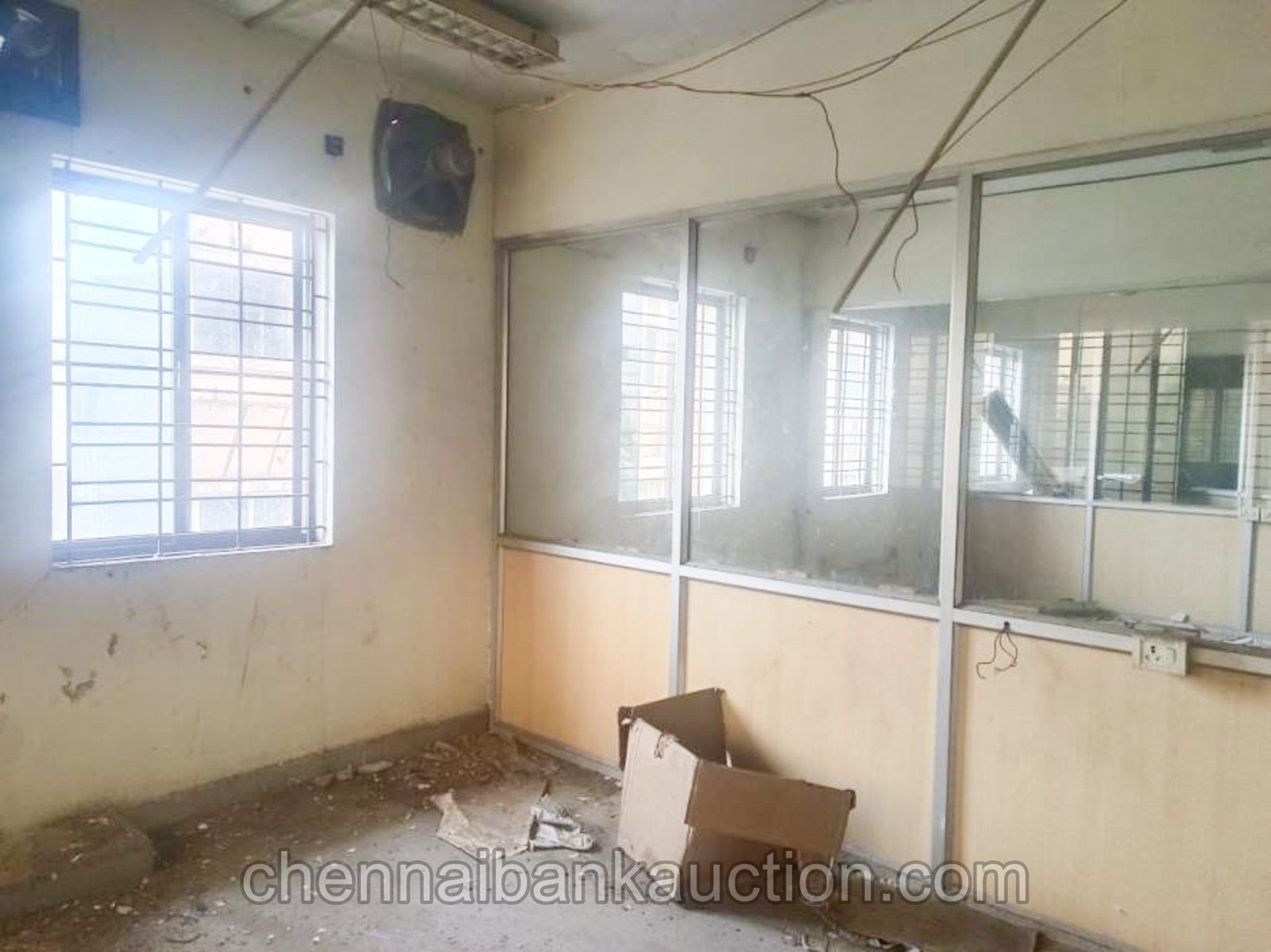 Bank Auction Commercial Building Sale in Teynampet (20)