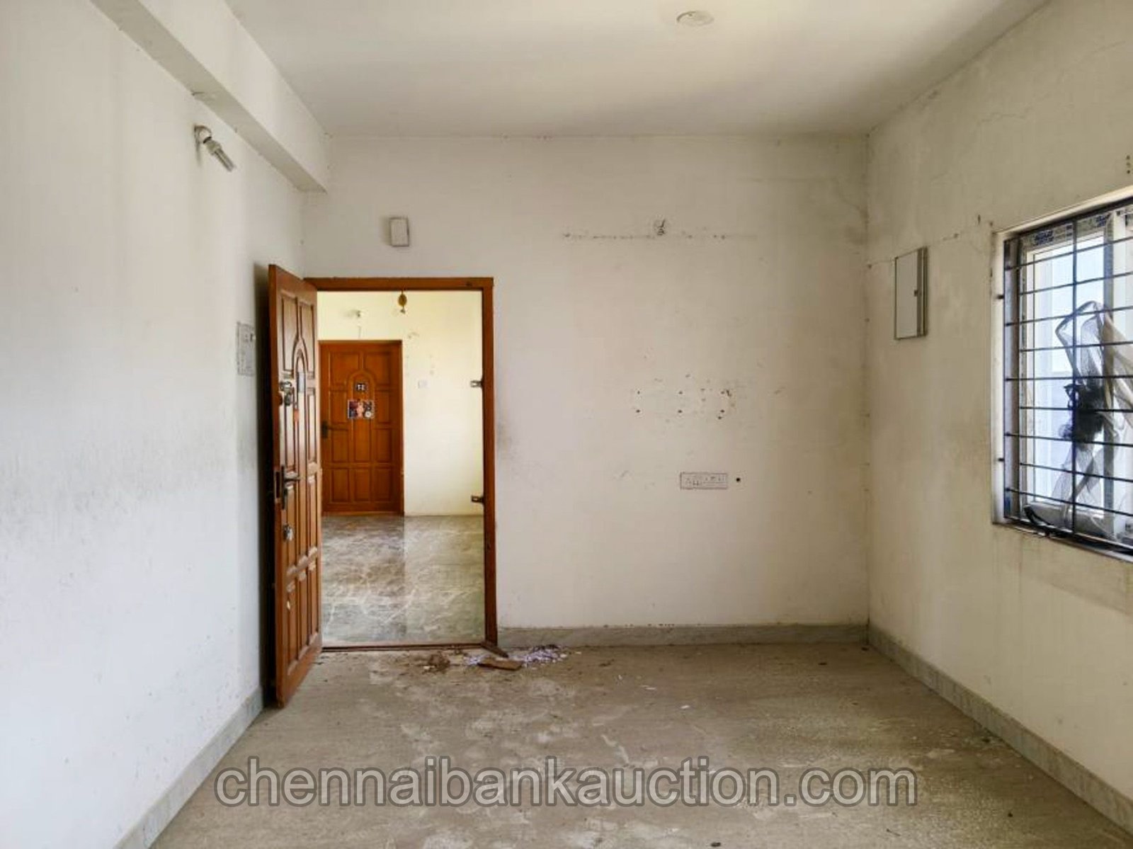 Bank Auction Commercial Building Sale in Teynampet (30)