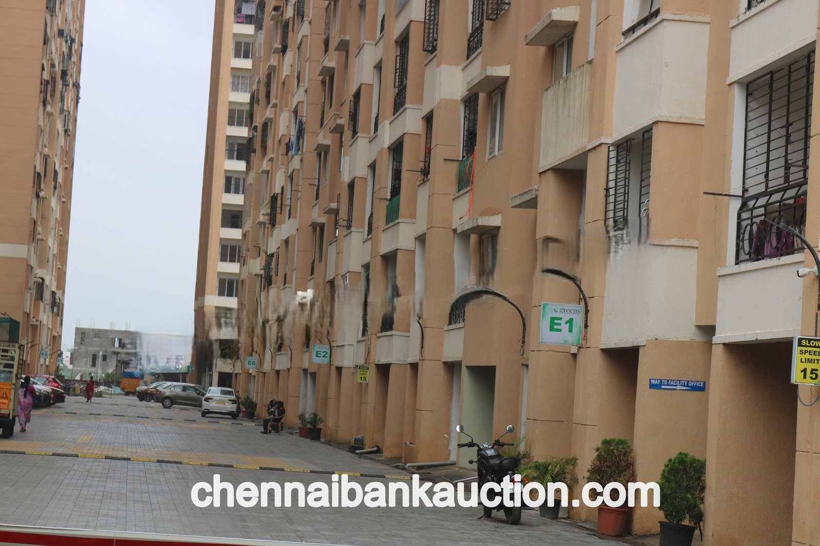 Bank Auction Commercial complex and Flat Sale in Jalladianpet (8)