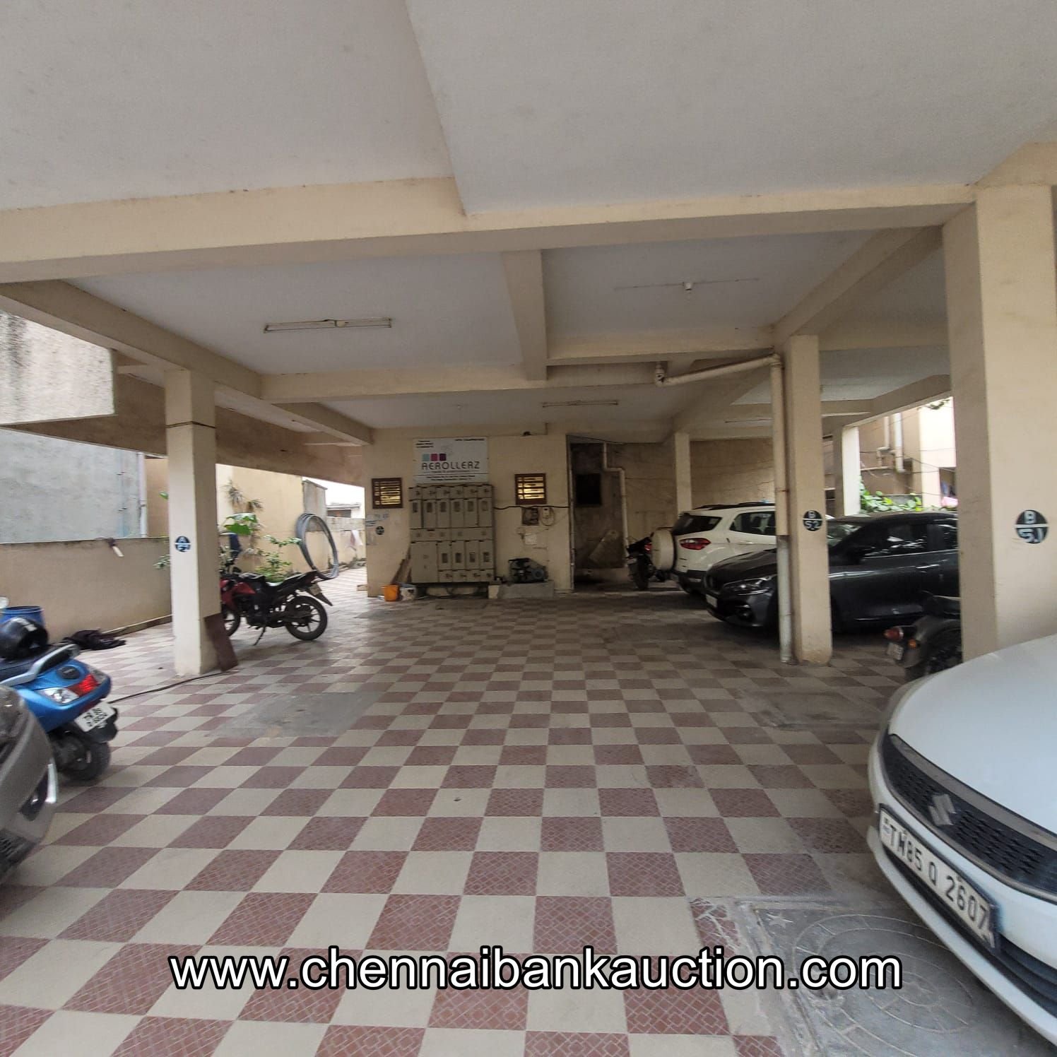 Bank Auction Flat For Sale in Anakaputhur (6)