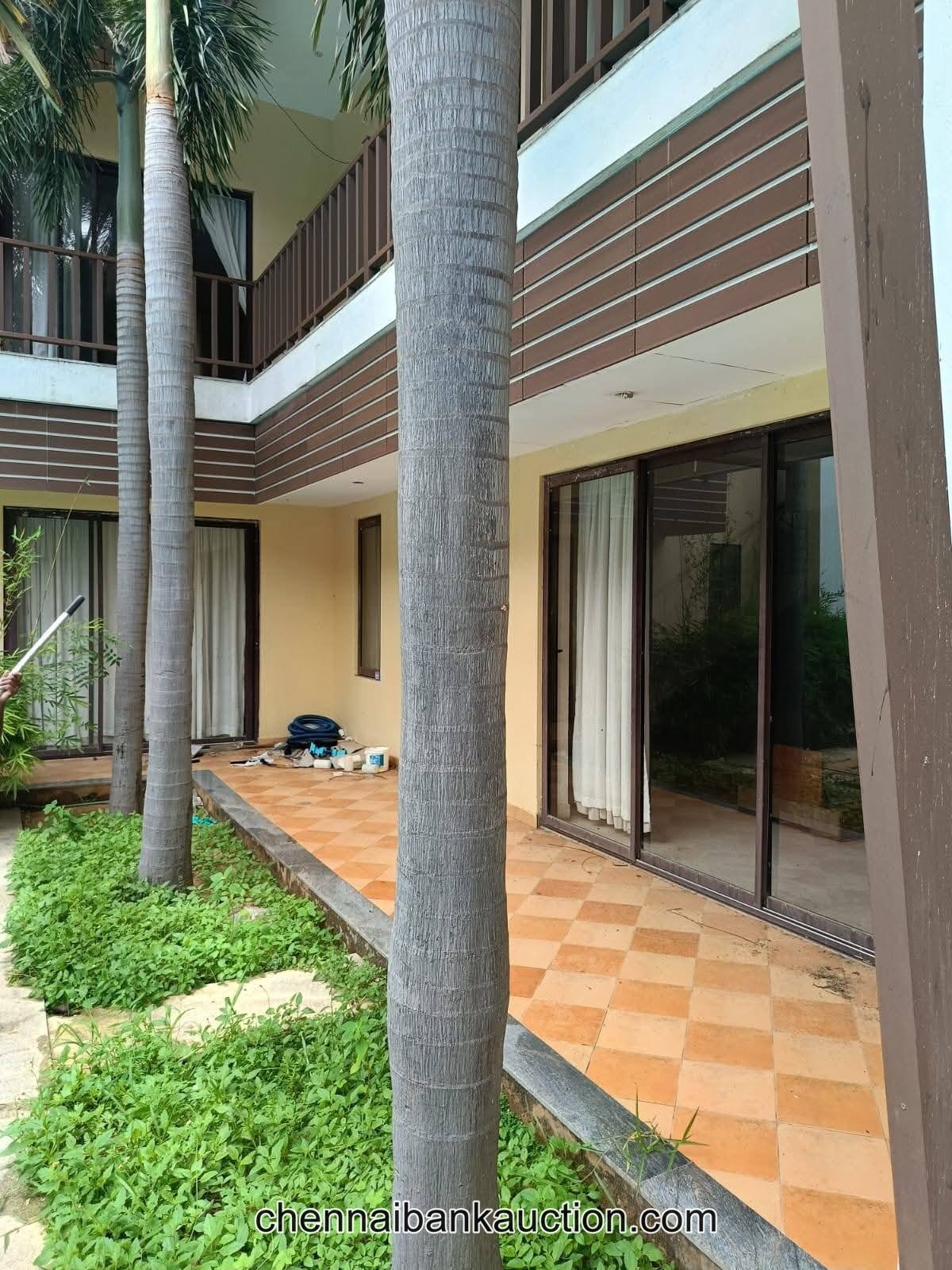 Bank Auction Villa For Sale in Uthandi (4)