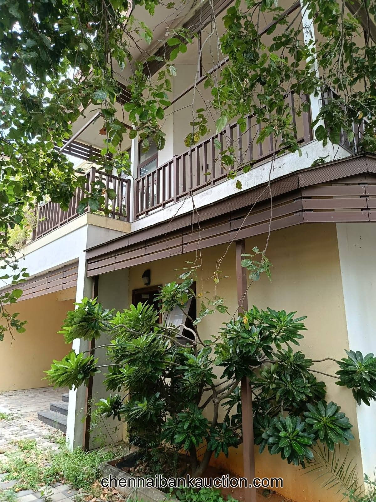 Bank Auction Villa For Sale in Uthandi (7)