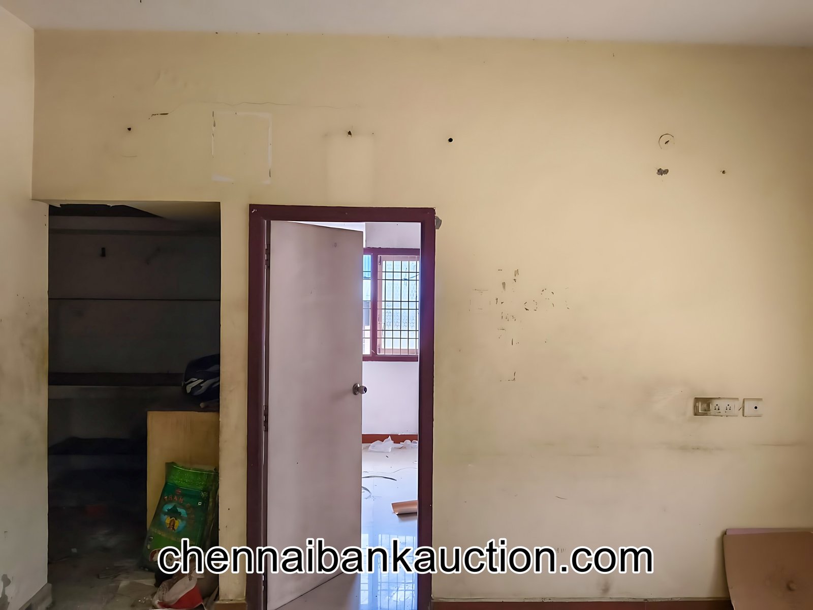 Bank Auction Flat For Sale in Korattur (10)