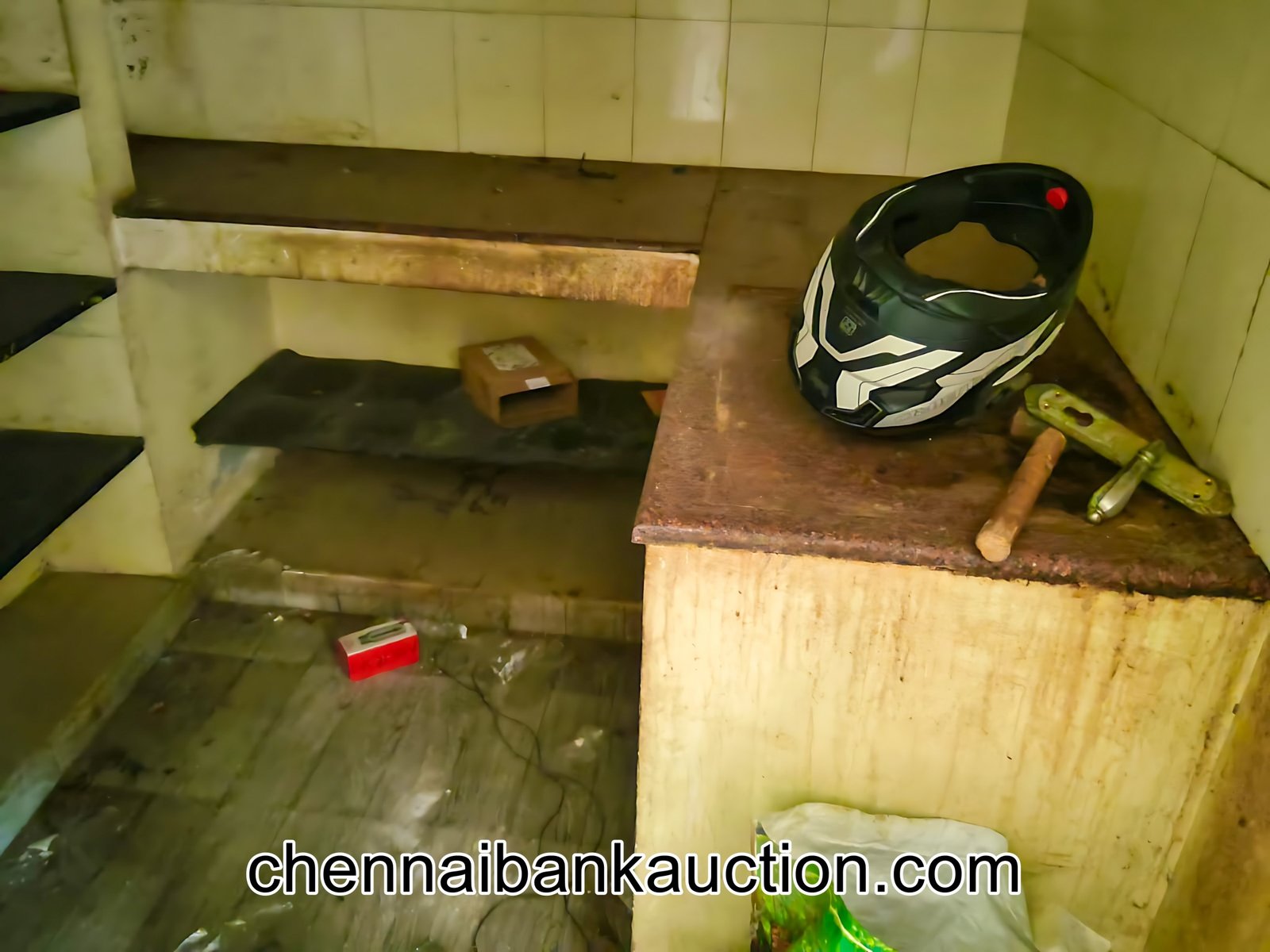 Bank Auction Flat For Sale in Korattur (6)