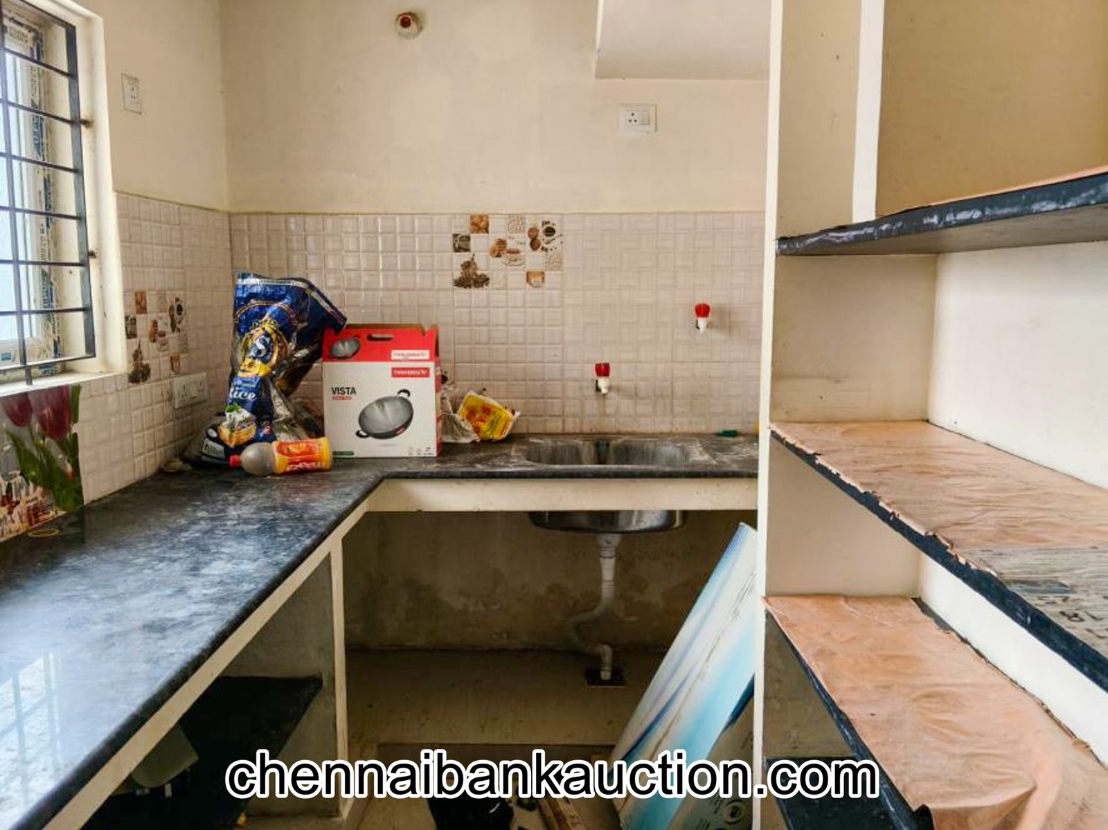 Bank Auction Flat For Sale in Varadharajapuram (10)