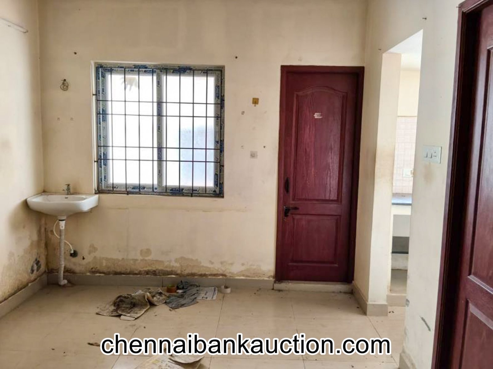 Bank Auction Flat For Sale in Varadharajapuram (11)