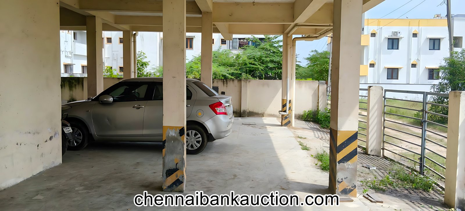 Bank Auction Flat Sale in Varadharajapuram (8)