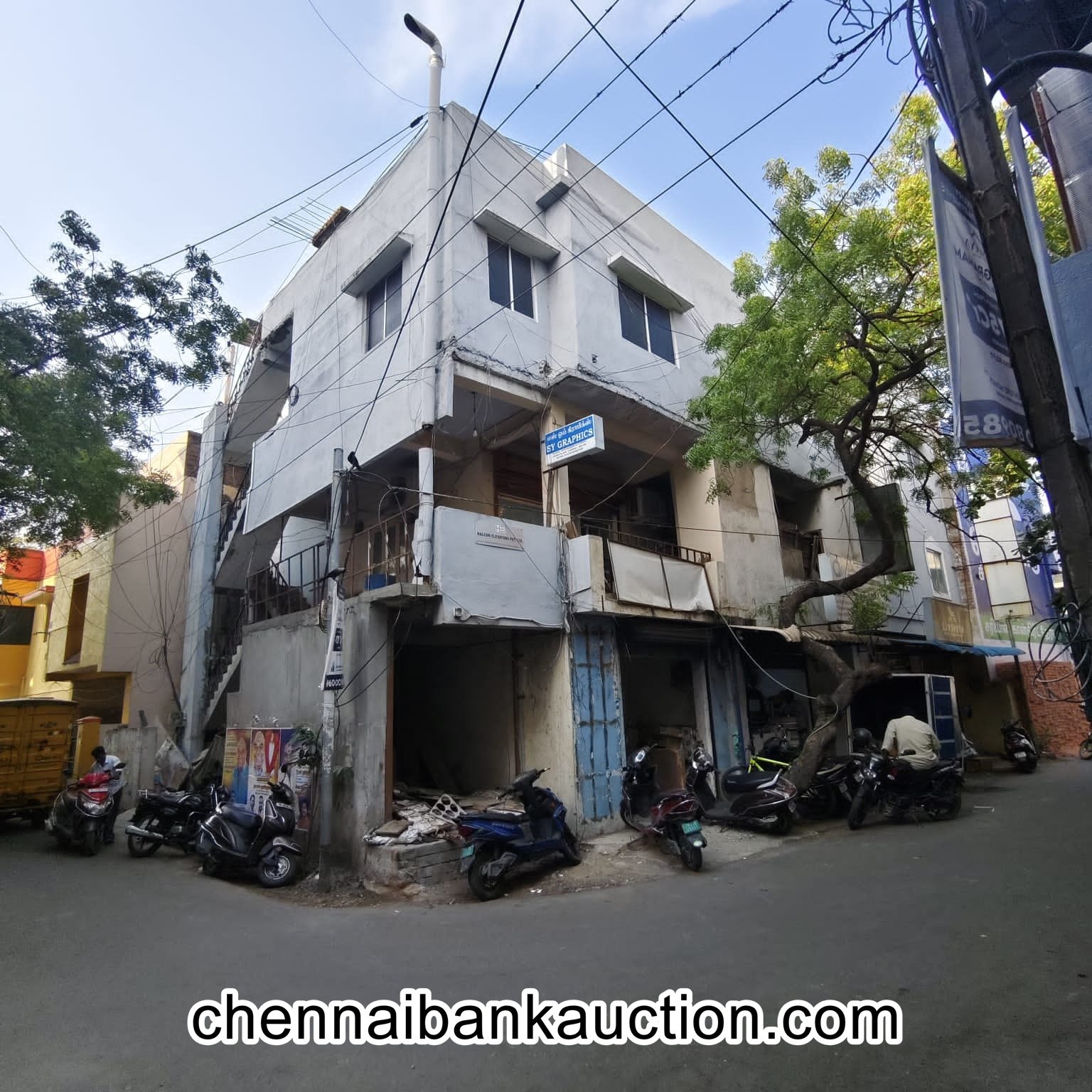 Bank Auction Land & Building For Sale in Vadapalani, Chennai District
