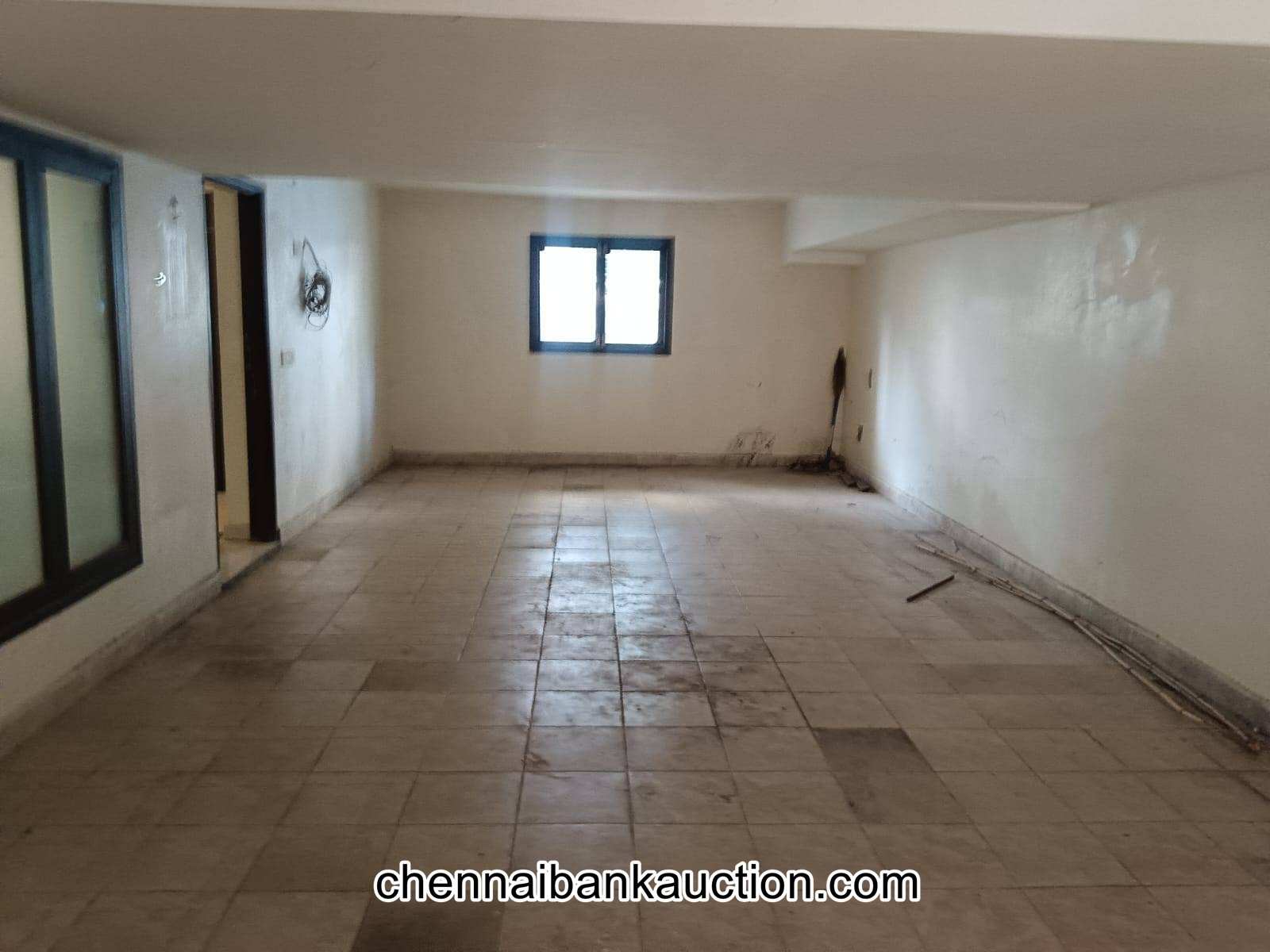 Bank Auction Villa For Sale in Kilpauk (6)
