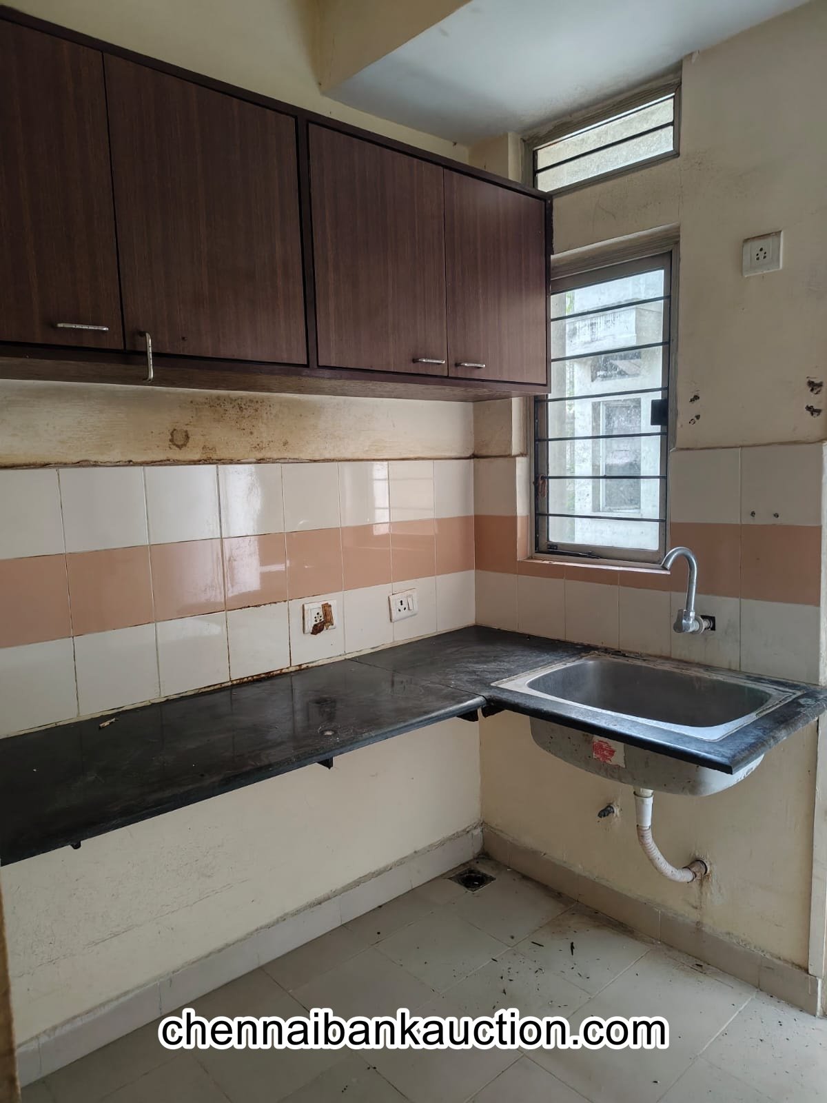e-Auction Flat For Sale in Nallambakkam (3)